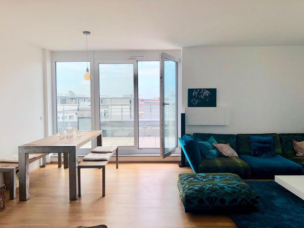 Exclusive Penthouse With Rooftop In The City